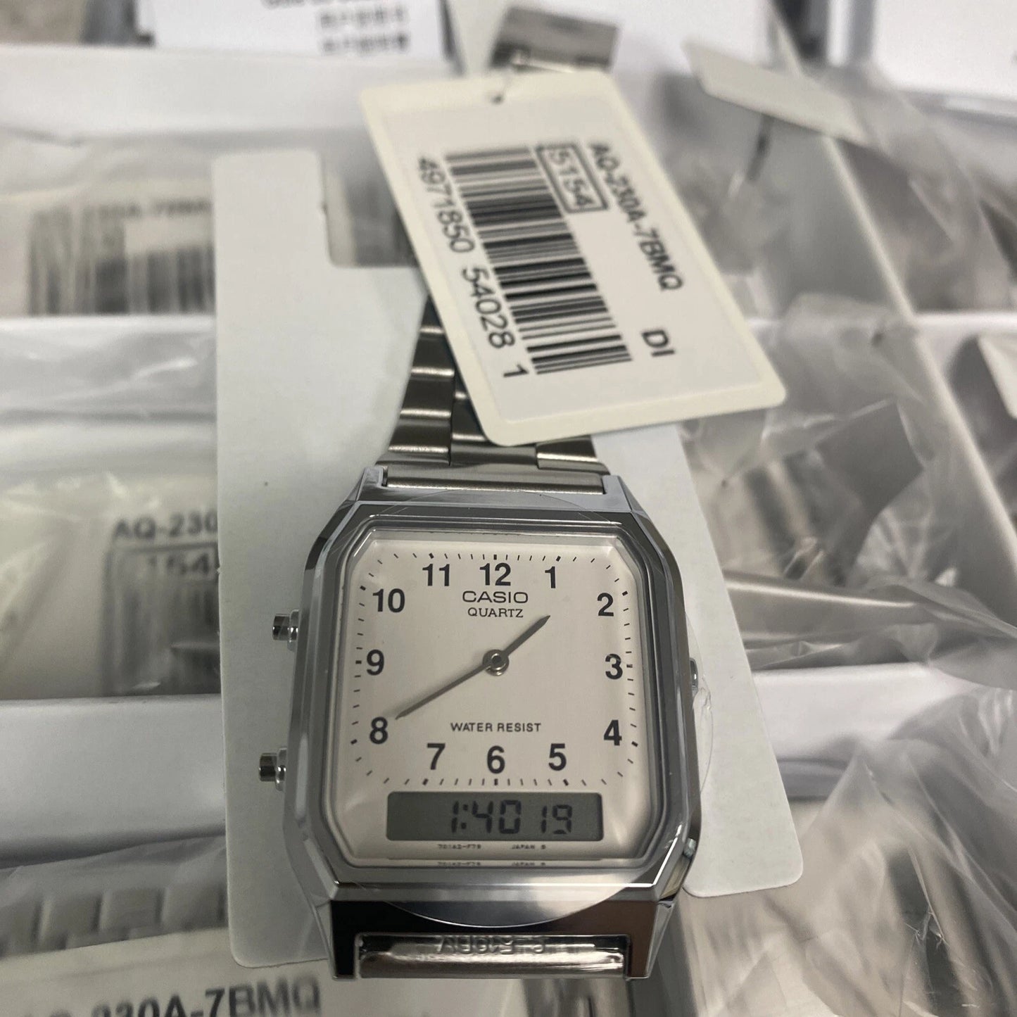 Casio AQ230A-7B Silver Ana-Digi Watch Silver Mesh Band